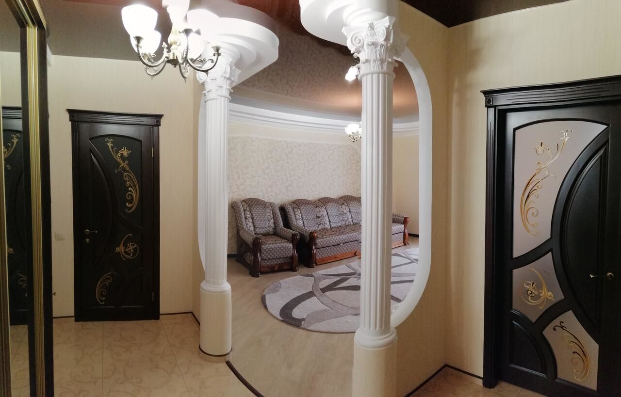 Апартаменты 2х комнатный люкс на Подолье Винница-11